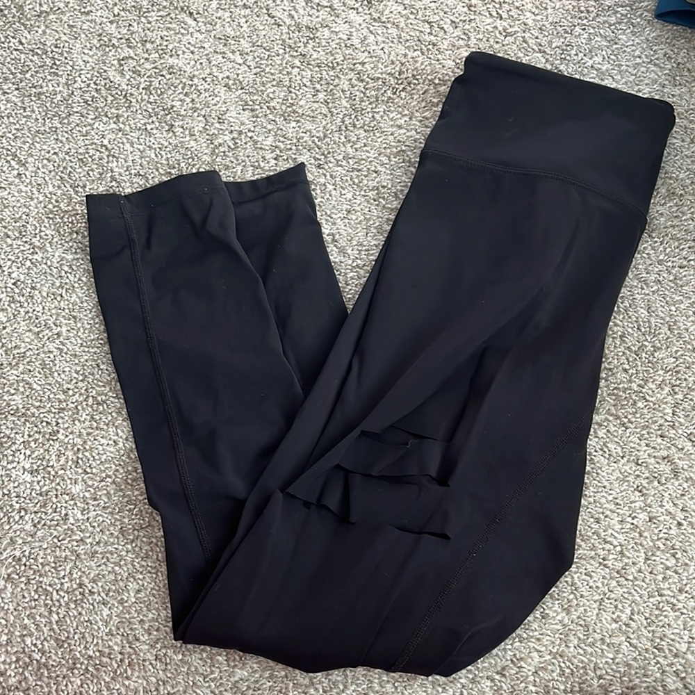 Black Zyia Slash Leggings